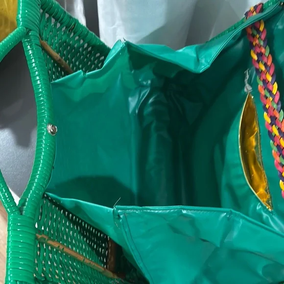 Green Woven Handbag with Multicolor Braided Strap - Picture 6 of 8